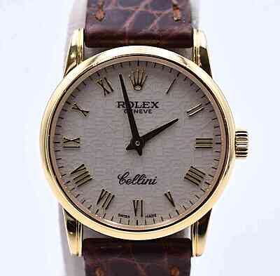 14975 - Rolex - Cellini 6111 (New style service card) - pre-owned conditions with MINOR signs of usage - Watch Only