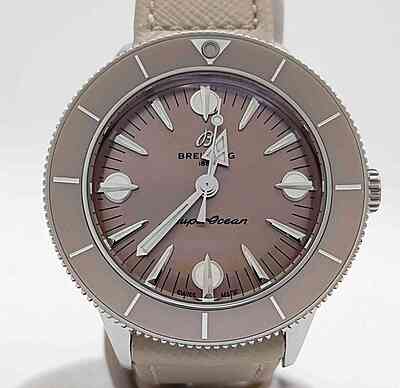 14636 - Breitling - A10340 - pre-owned conditions with MINOR signs of usage - Card & Box