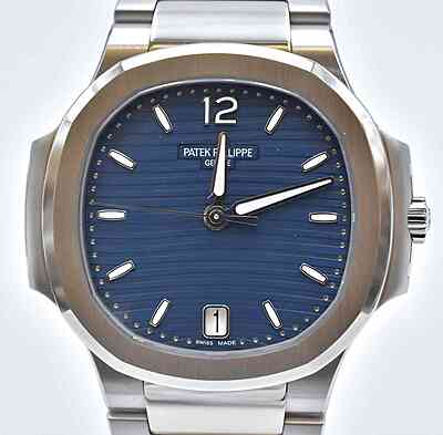image-737 15329 - Patek Philippe - 7118/1A (Blue, 2023) - pre-owned conditions with MINOR signs of usage - Card & Box