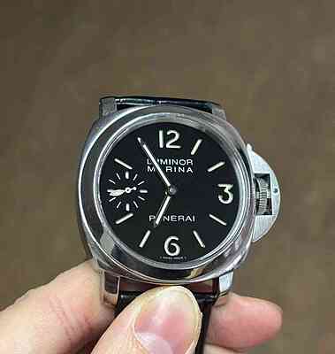 image-415 14880 - Panerai - PAM00111 - pre-owned conditions with MINOR signs of usage - Card & Box